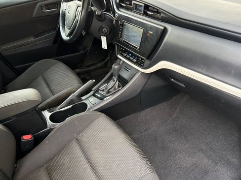 Used 2018 Toyota Corolla iM w/ All-Weather Mat Package FWD image 15