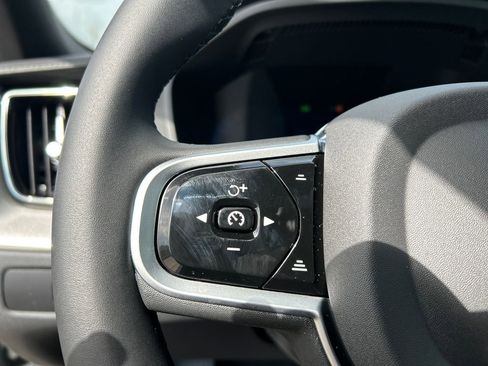 New 2026 Volvo XC60 B5 Ultra w/ Protection Package Premier image 13