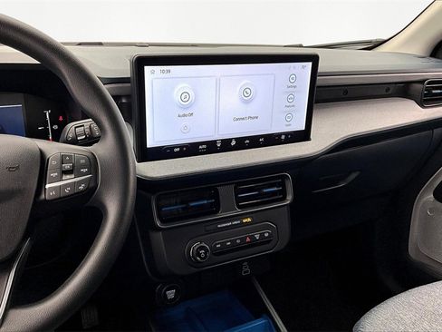 Used 2025 Ford Maverick XLT w/ Equipment Group 302A image 6