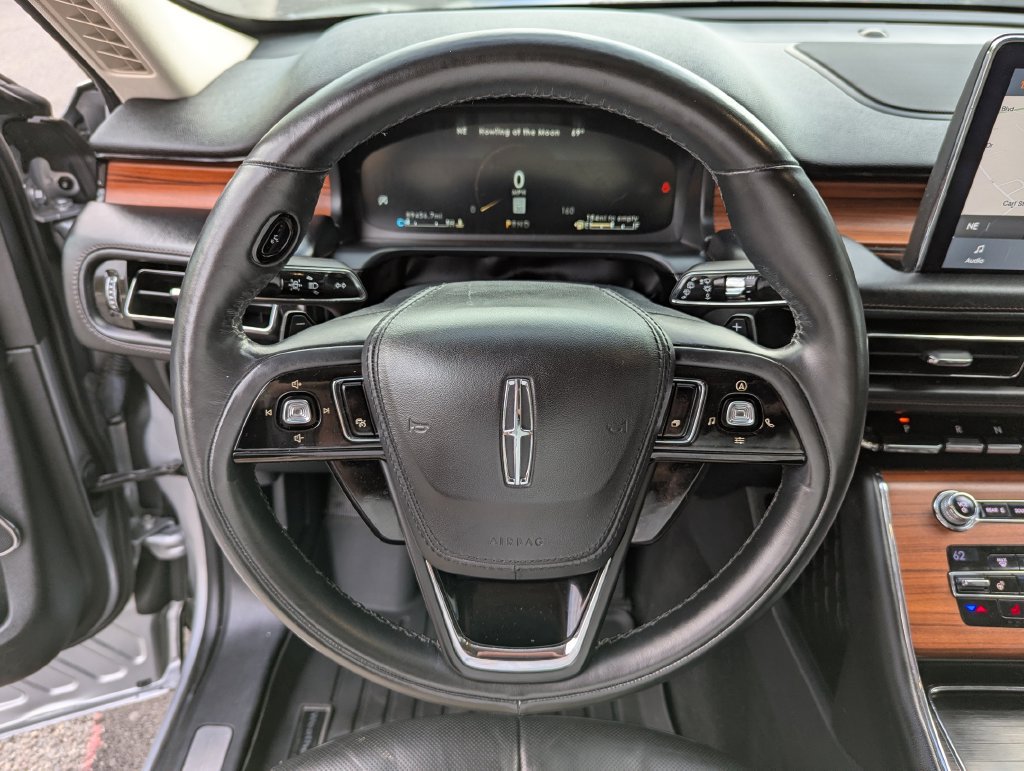 Used 2020 Lincoln Aviator Reserve w/ Equipment Group 201A AWD/4WD image 17