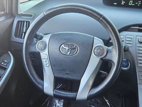 Used 2014 Toyota Prius Four image 11