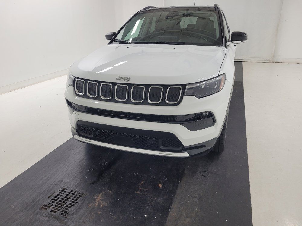 Used 2022 Jeep Compass Limited w/ Elite Group AWD/4WD image 15