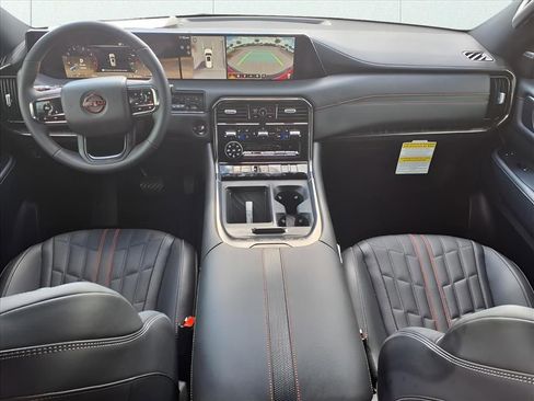 New 2025 Nissan Armada PRO-4X w/ Pro-4X Premium Package image 11