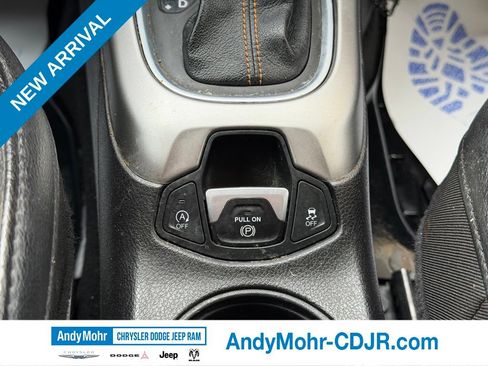Used 2020 Jeep Compass Latitude FWD image 22