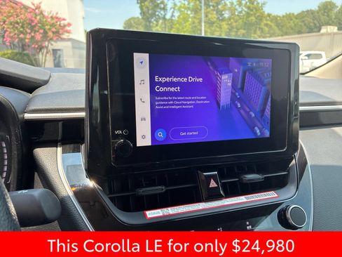 Used 2026 Toyota Corolla LE FWD image 7