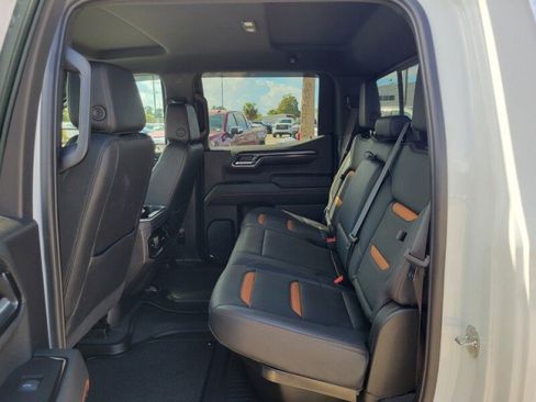 Used 2024 GMC Sierra 1500 AT4 w/ Technology Package image 26