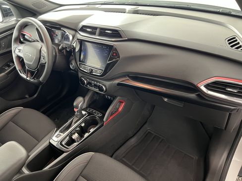 Used 2023 Chevrolet TrailBlazer RS w/ Convenience Package FWD image 25