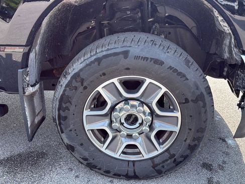 Used 2025 Ford F250 XLT w/ FX4 Off-Road Package AWD/4WD image 14