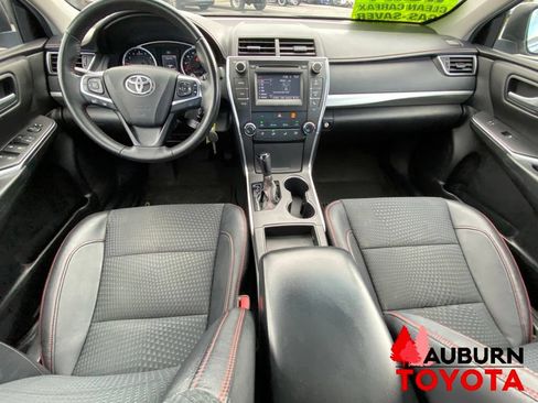 Used 2015 Toyota Camry SE FWD image 24
