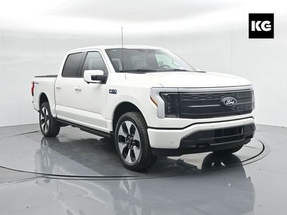 New 2025 Ford F150 Lightning Platinum
