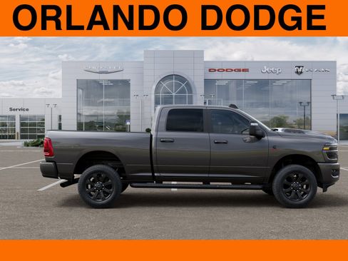 New 2026 RAM 2500 Laramie w/ Night Edition AWD/4WD image 21