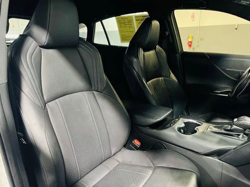 Used 2022 Toyota Venza Limited AWD/4WD image 31