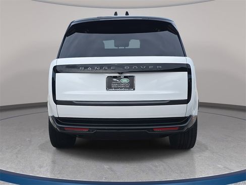 Used 2023 Land Rover Range Rover SE image 6