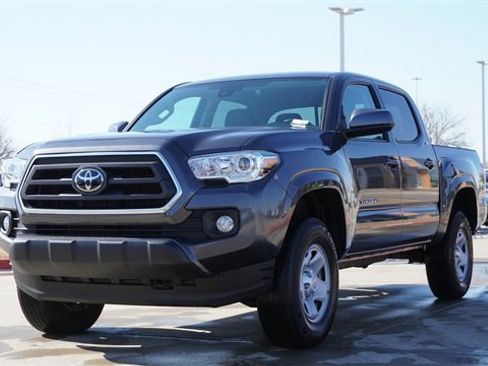 Used 2023 Toyota Tacoma SR image 3