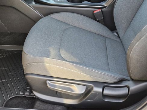 New 2025 Kia K4 LXS image 17