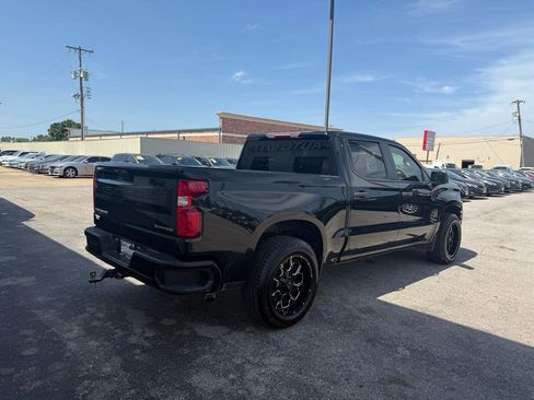 Used 2020 Chevrolet Silverado 1500 Custom w/ Custom Value Package AWD/4WD image 6