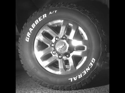 Used 2016 Chevrolet Silverado 2500 LTZ AWD/4WD image 17