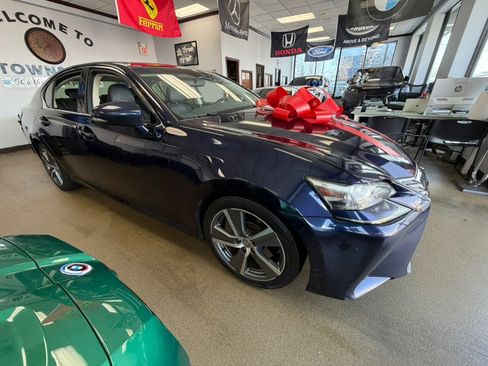 Used 2016 Lexus GS 200t image 10