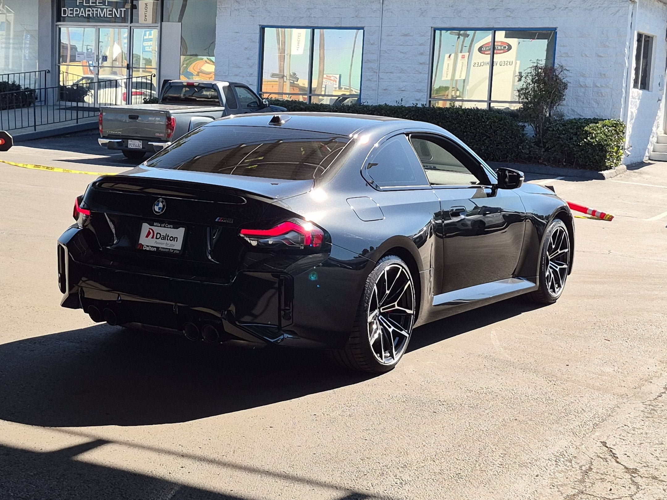 Used 2025 BMW M2 w/ Lighting Package RWD image 8