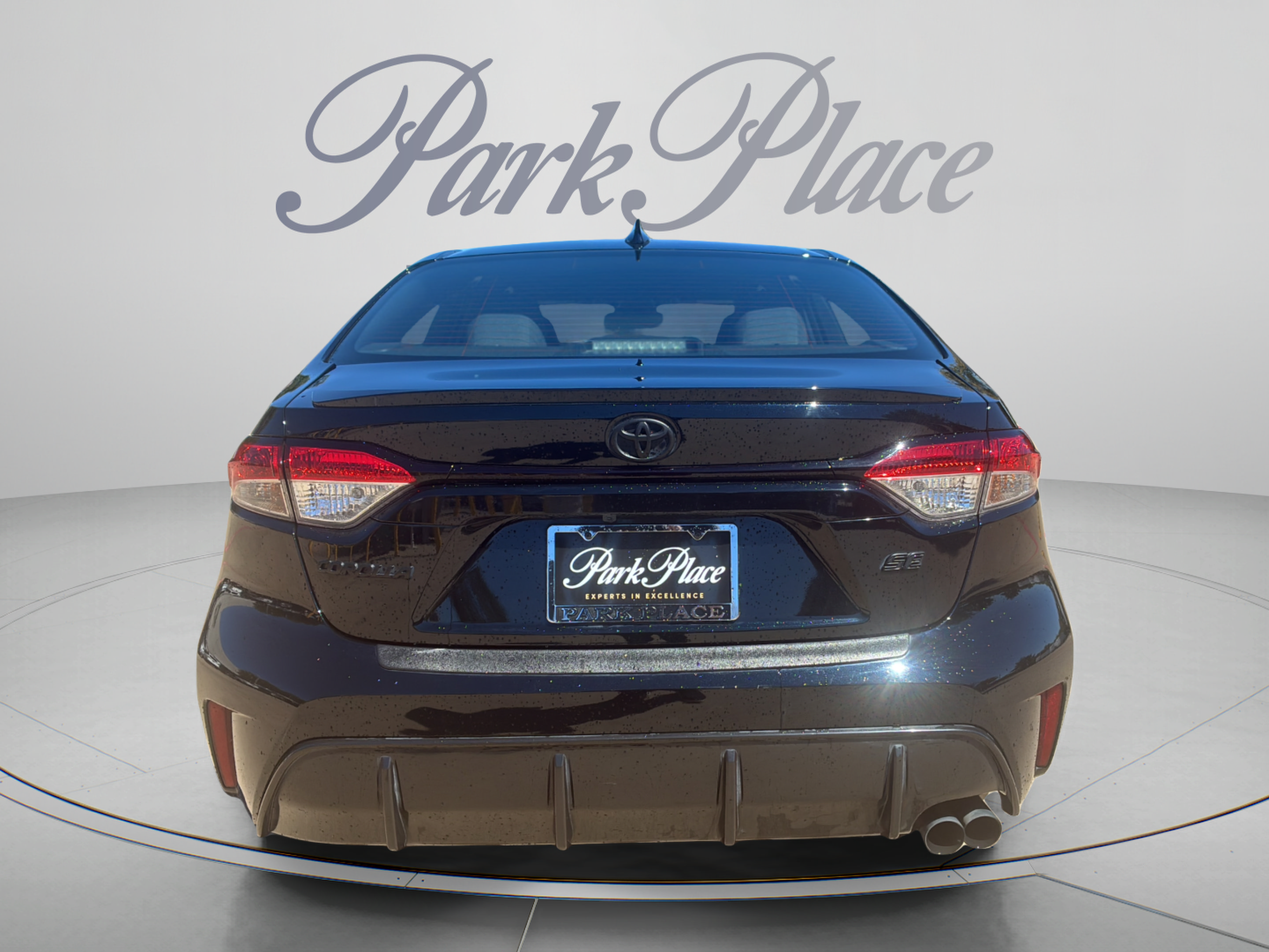 Used 2024 Toyota Corolla SE FWD image 4