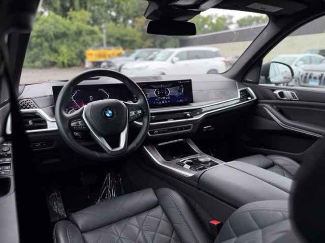 Used 2024 BMW X5 xDrive40i AWD/4WD image 21
