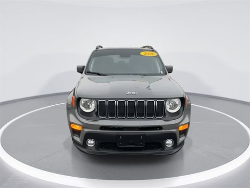 Used 2020 Jeep Renegade Latitude image 3