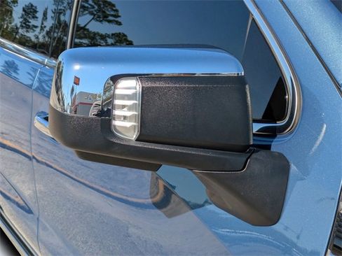 Used 2024 GMC Sierra 1500 Denali w/ Denali Reserve Package image 11