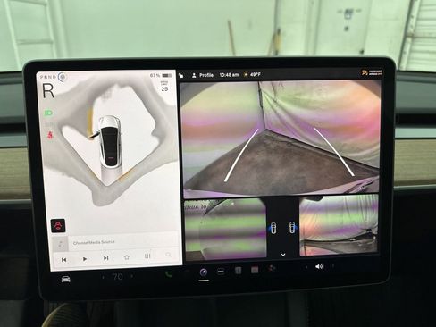 Used 2023 Tesla Model Y Long Range image 14