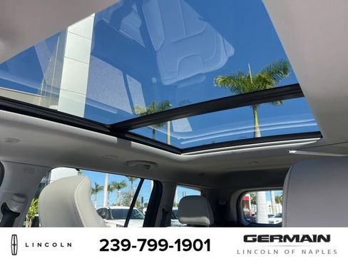 Used 2021 Jeep Grand Cherokee L Overland w/ Luxury Tech Group IV image 13