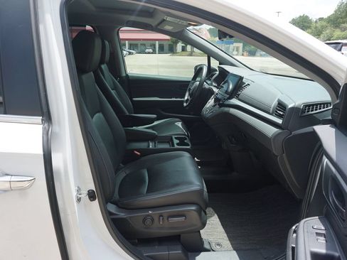Used 2024 Honda Odyssey EX-L image 19
