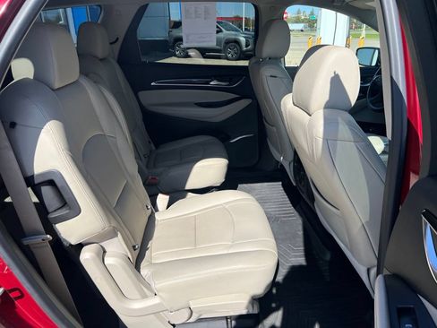 Used 2021 Buick Enclave Premium w/ Sun and Sites Package AWD/4WD image 13