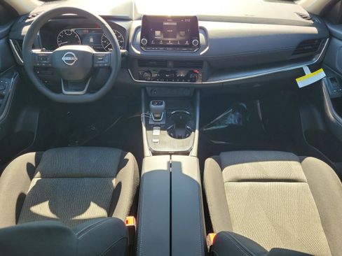 New 2026 Nissan Rogue SV w/ Cold Weather Package image 11