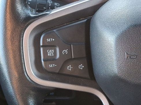 Used 2022 Ford Bronco Badlands image 21