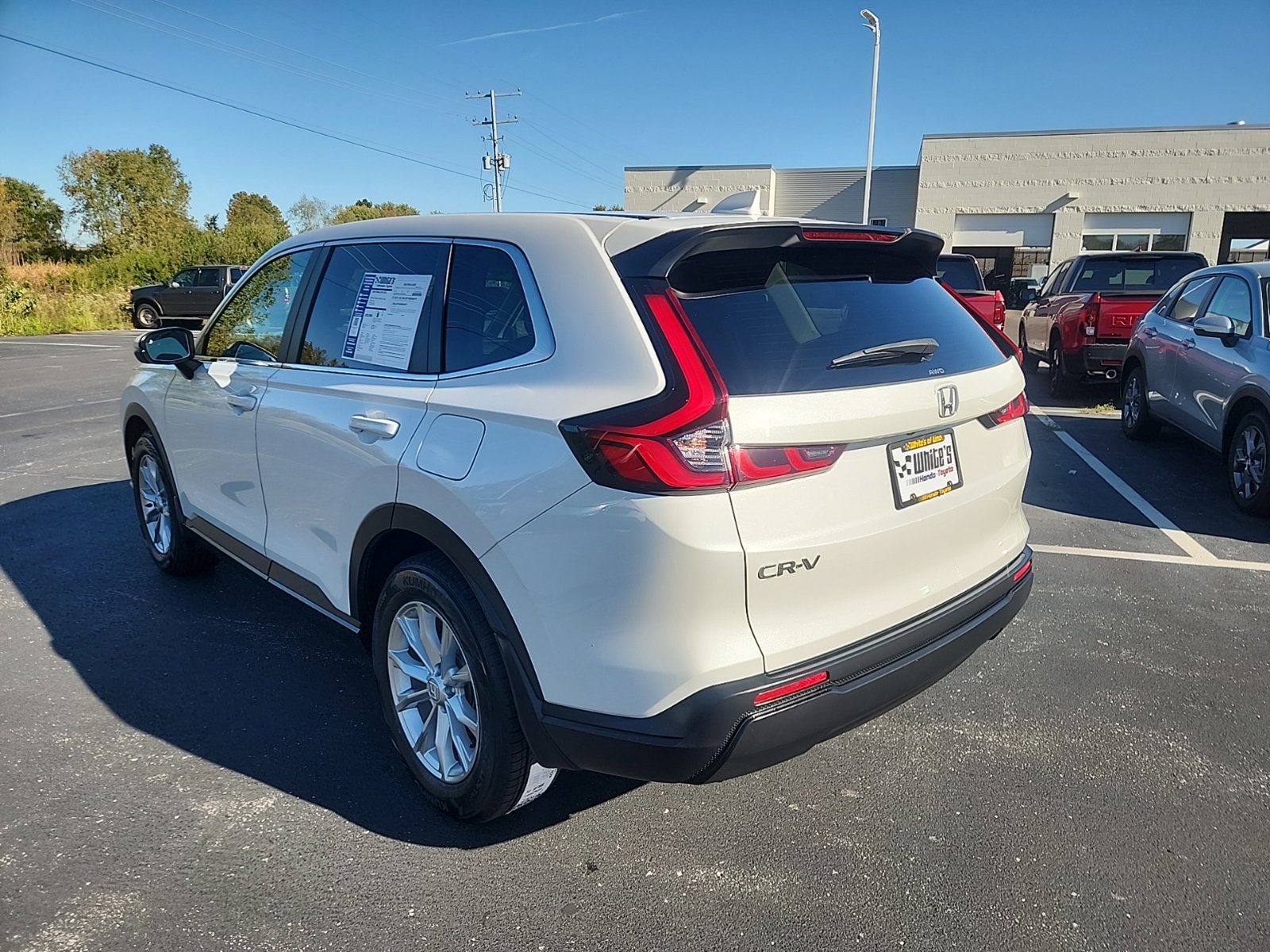 Used 2024 Honda CR-V EX image 4