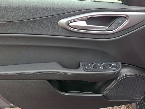 New 2026 Alfa Romeo Giulia AWD w/ Driving Assist Package image 8