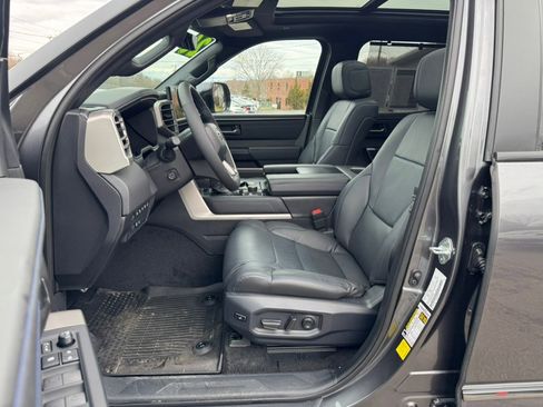 Used 2026 Toyota Tundra Platinum w/ TRD Off-Road Package image 18