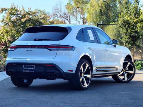 Used 2026 Porsche Macan AWD/4WD image 3
