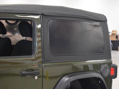 Used 2021 Jeep Wrangler Sport image 25