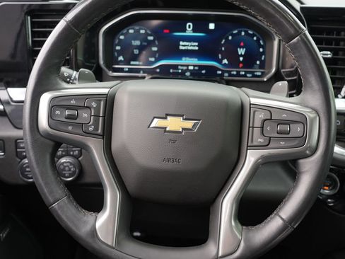 Used 2022 Chevrolet Silverado 1500 LTZ w/ LTZ Premium Package image 26