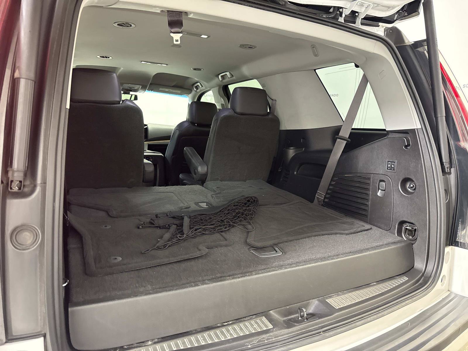 Used 2016 Cadillac Escalade 2WD image 10
