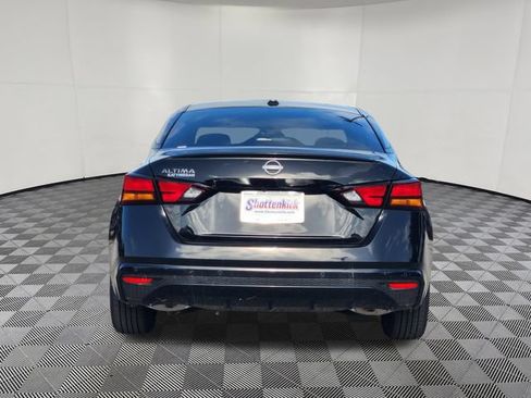 Used 2025 Nissan Altima 2.5 S FWD image 7