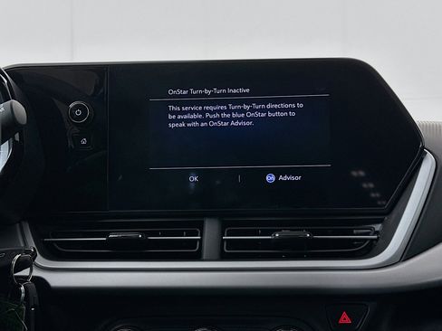 Used 2024 Chevrolet Trax LS w/ LS Convenience Package image 21