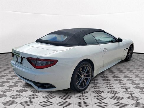Used 2016 Maserati GranTurismo Sport image 6