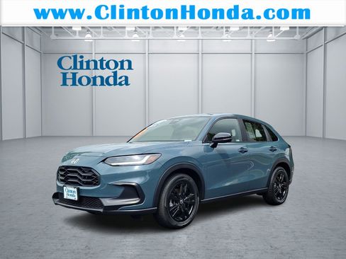 Certified 2026 Honda HR-V Sport image 1
