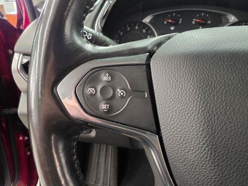 Used 2019 Chevrolet Traverse LT FWD image 17