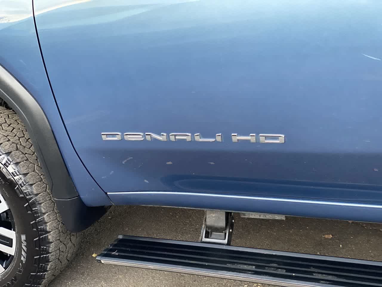 Used 2025 GMC Sierra 3500 Denali Ultimate AWD/4WD image 10