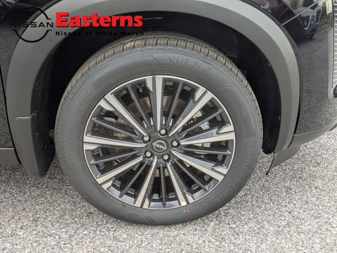 New 2026 Nissan Pathfinder Platinum image 28