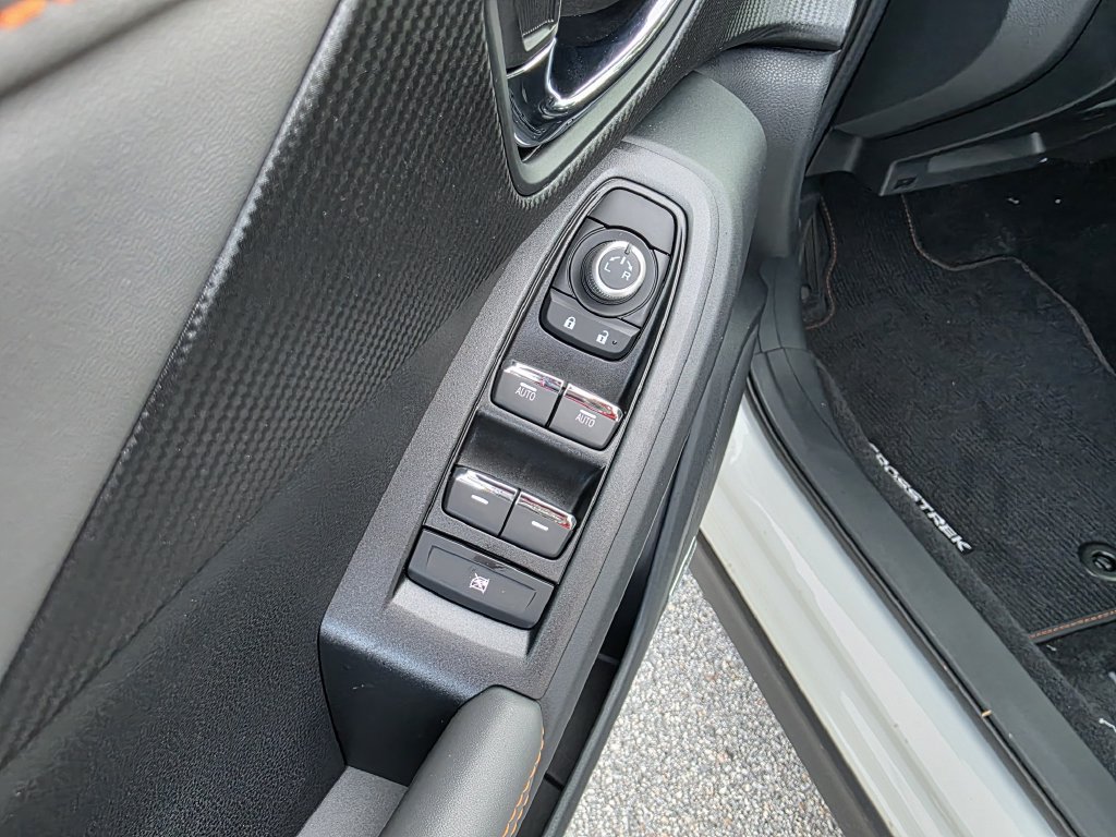 New 2026 Subaru Crosstrek 2.5i Limited AWD/4WD image 16