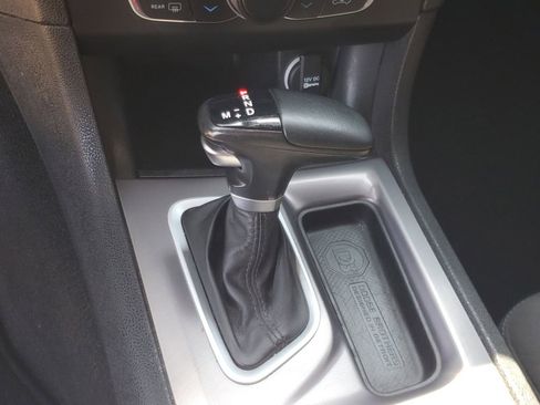 Used 2023 Dodge Charger SXT image 27