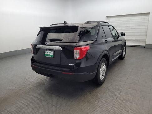 Used 2020 Ford Explorer XLT w/ Comfort Package AWD/4WD image 9